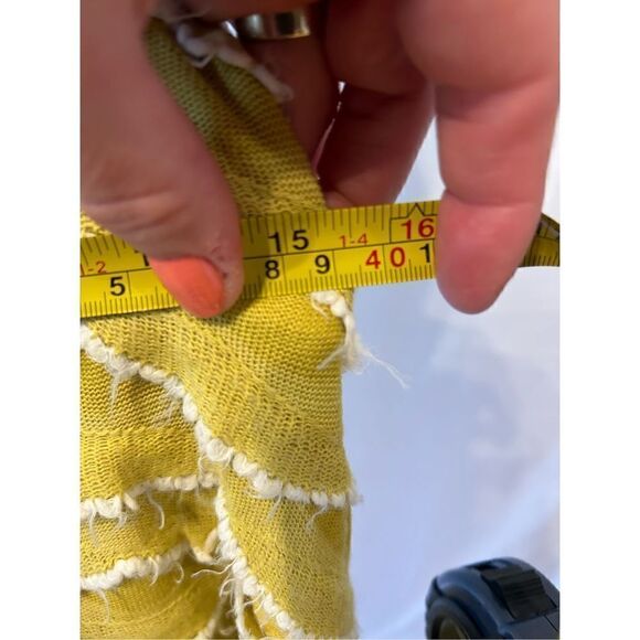 I. Madeline scalloped knit yellow dress medium - Picture 7 of 9